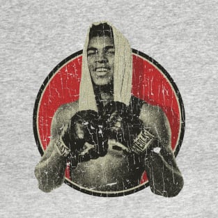 RETRO STYLE -Ali is Hero T-Shirt